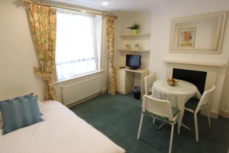 In Serviced Queensway 3* Londra